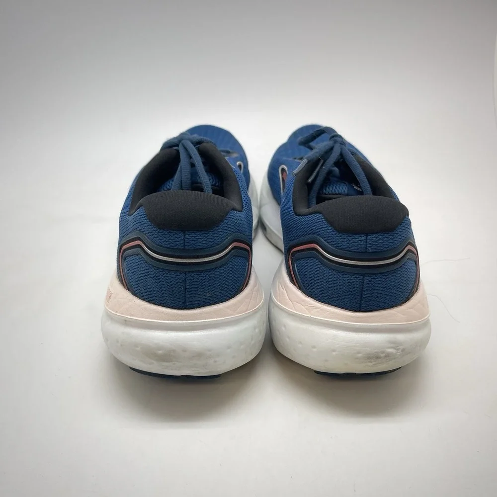 Brooks size womens